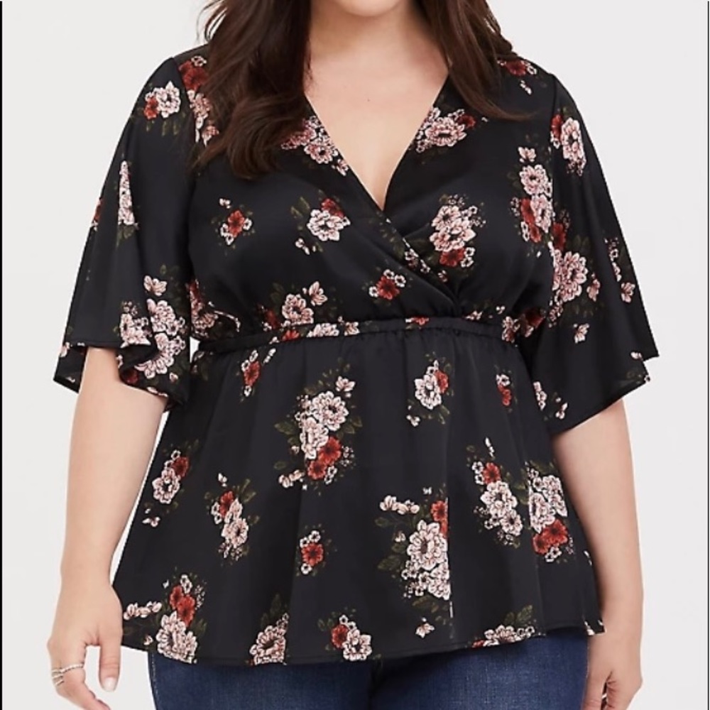 Torrid black floral babydoll satin blouse